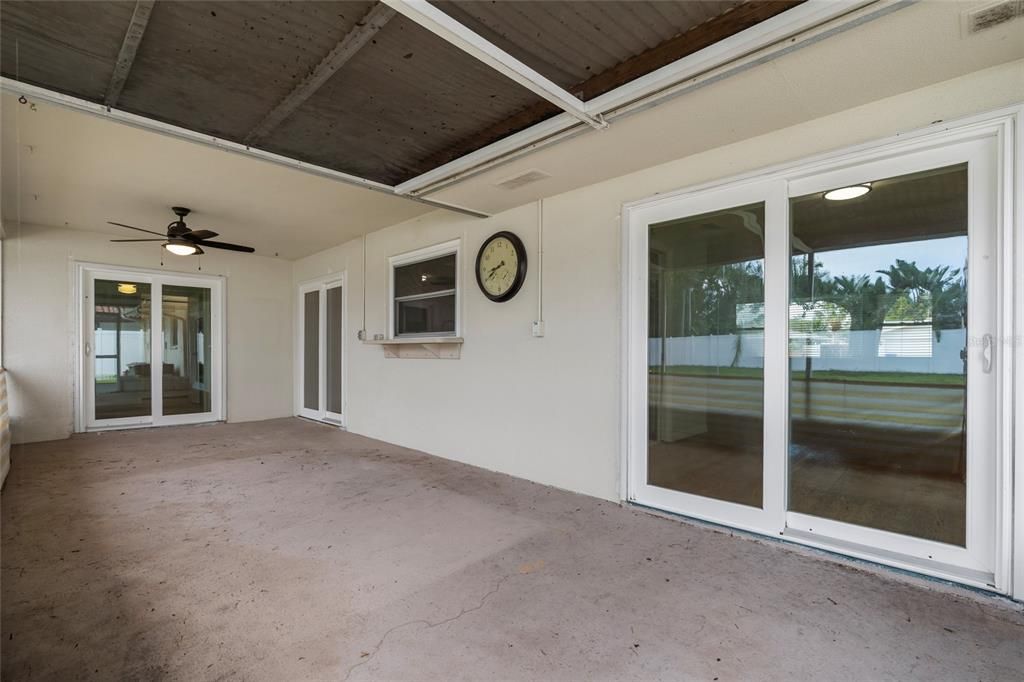 For Rent: $3,600 (4 beds, 2 baths, 1843 Square Feet)