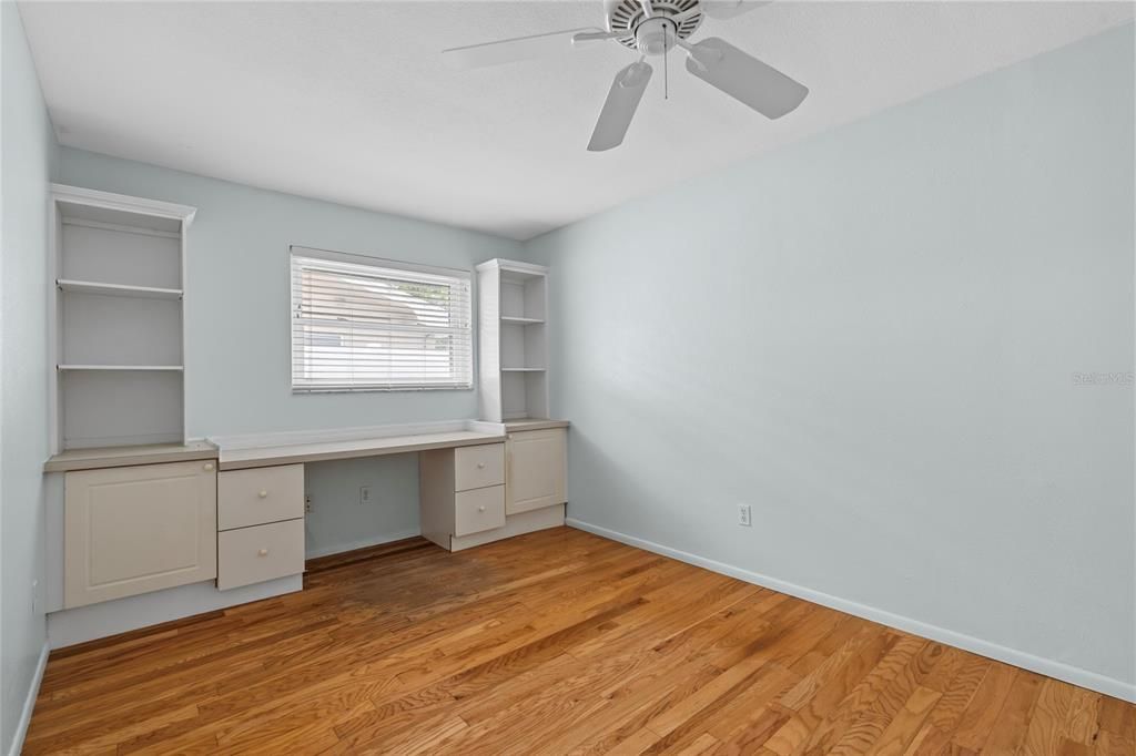 For Rent: $3,600 (4 beds, 2 baths, 1843 Square Feet)