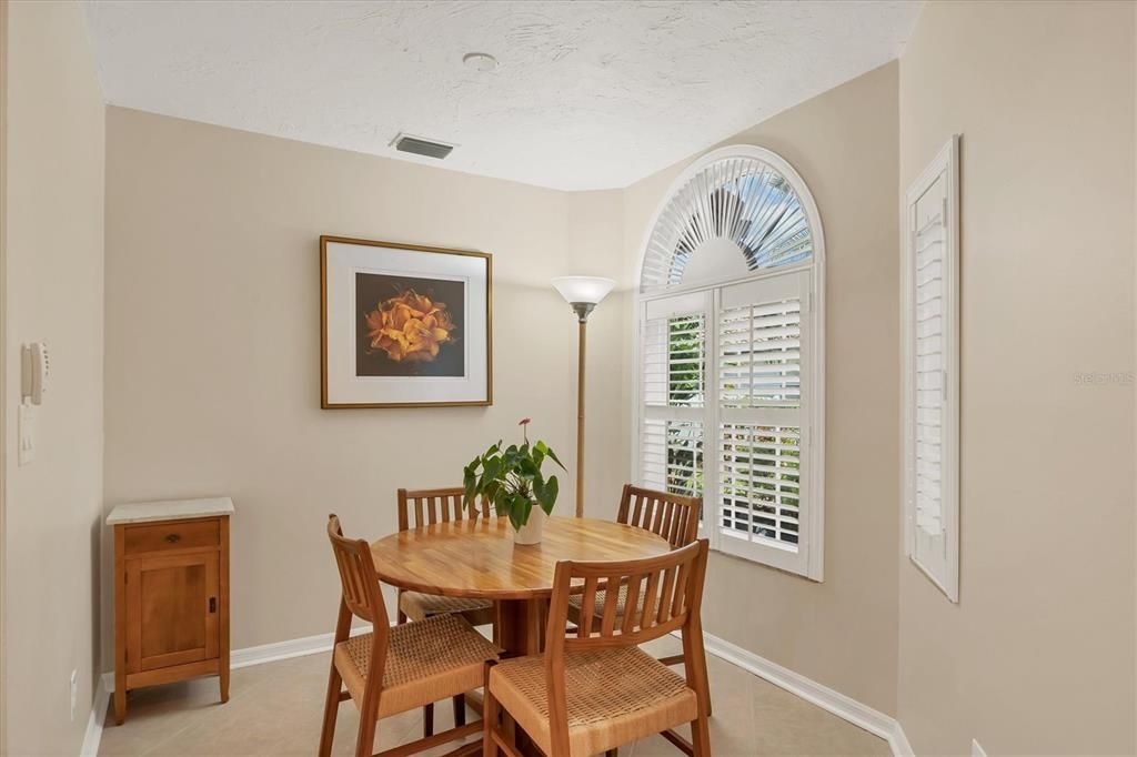 En Venta: $540,000 (3 camas, 2 baños, 3114 Pies cuadrados)