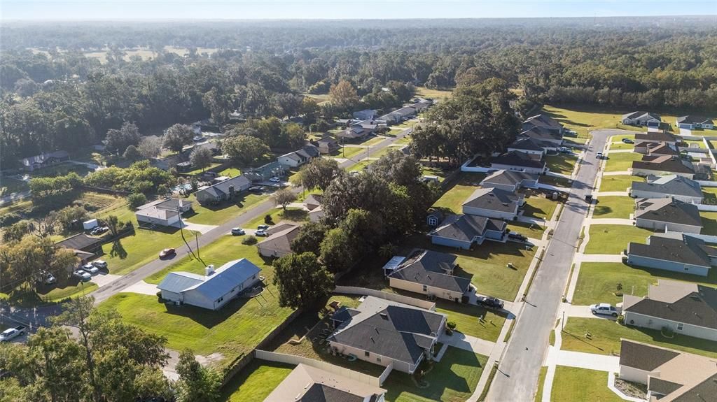 For Sale: $274,000 (3 beds, 2 baths, 1581 Square Feet)