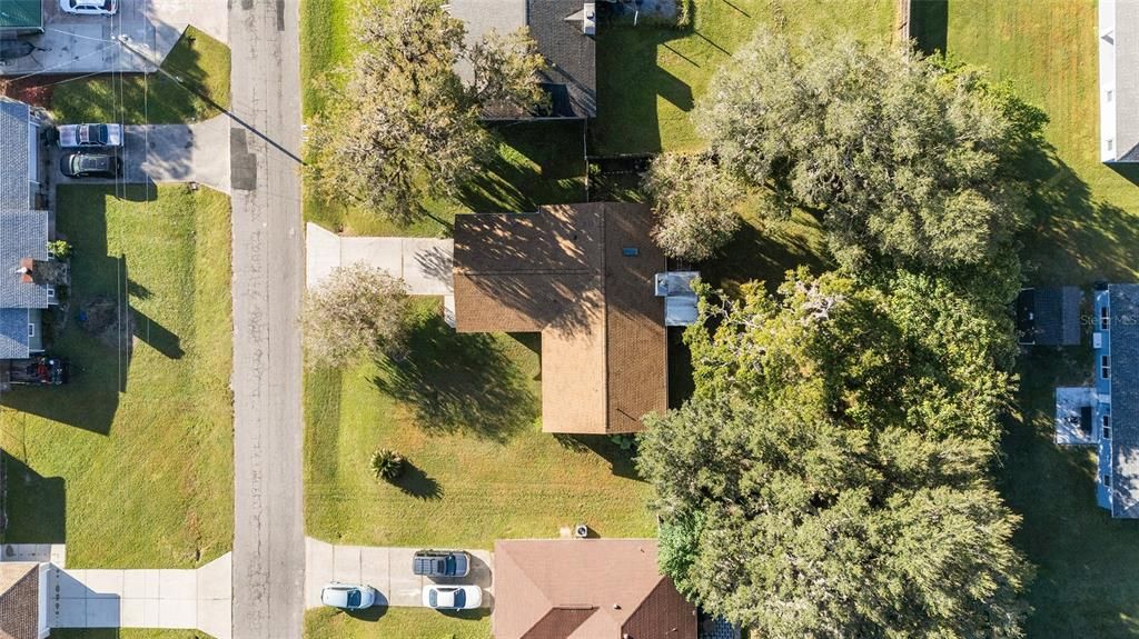 For Sale: $274,000 (3 beds, 2 baths, 1581 Square Feet)