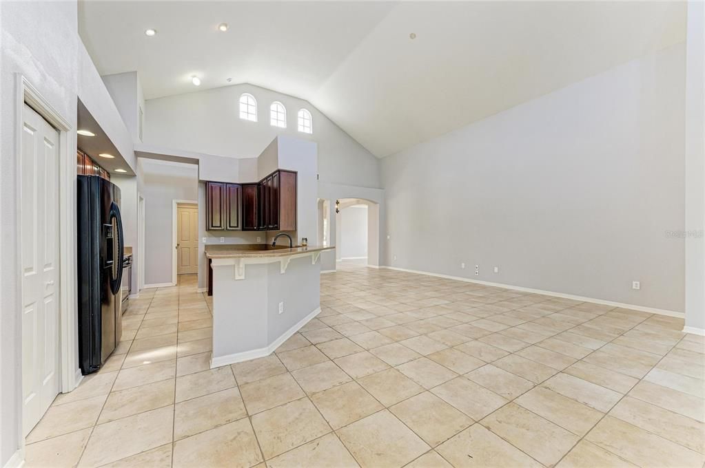 For Sale: $499,000 (4 beds, 2 baths, 2694 Square Feet)