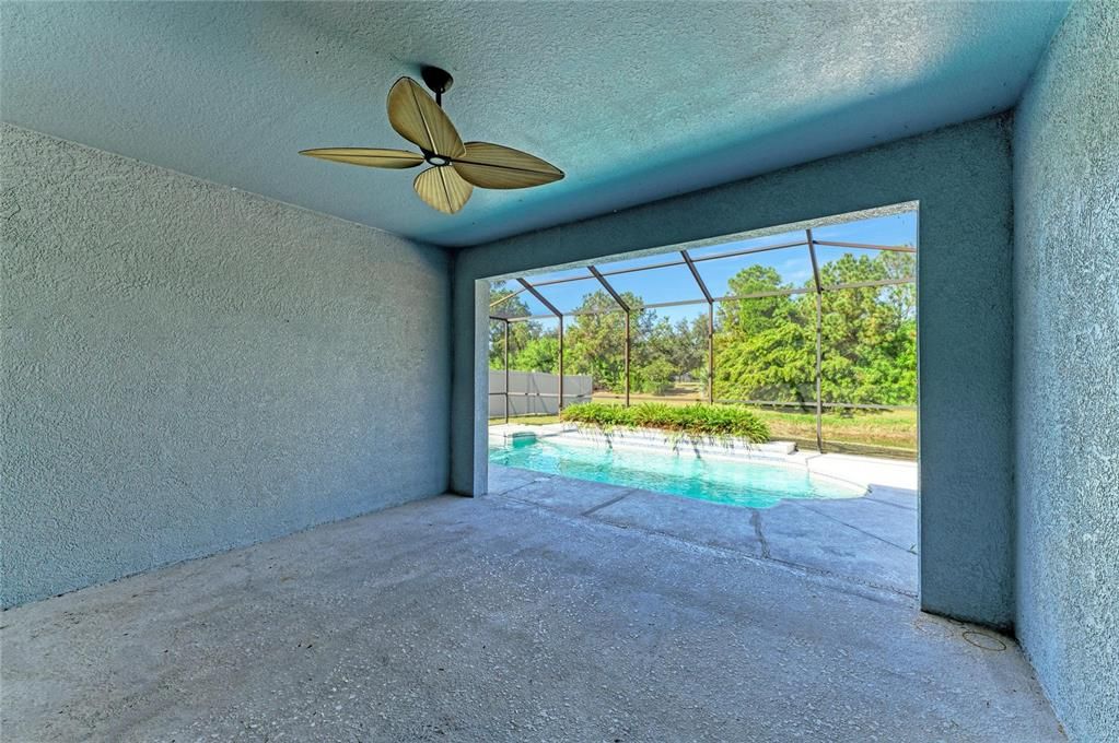 For Sale: $499,000 (4 beds, 2 baths, 2694 Square Feet)