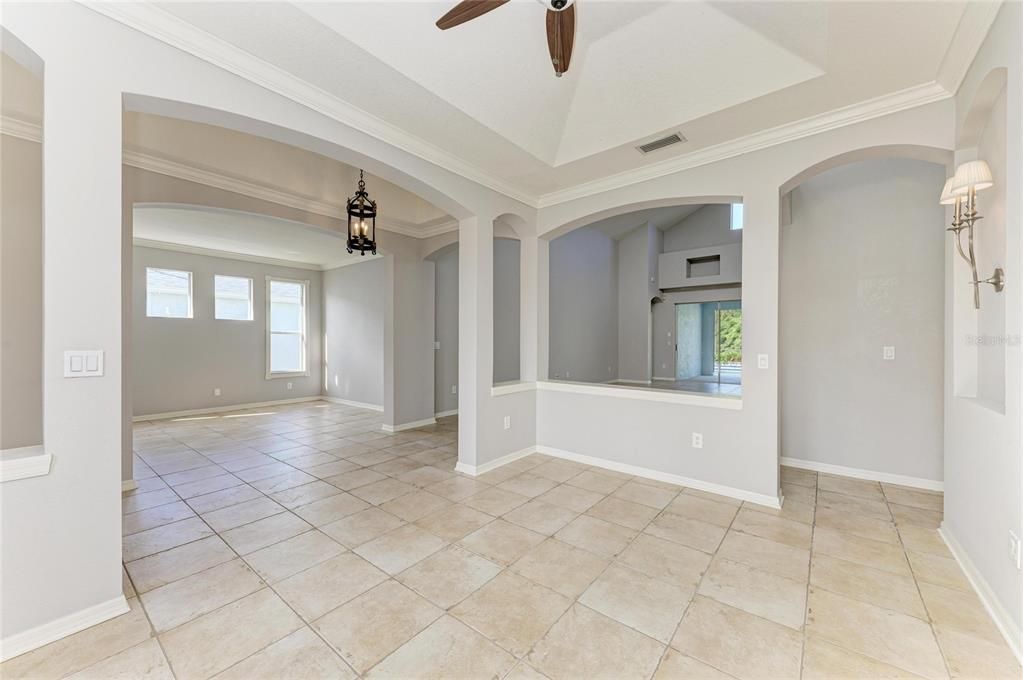 For Sale: $499,000 (4 beds, 2 baths, 2694 Square Feet)