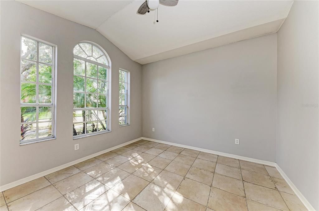 For Sale: $499,000 (4 beds, 2 baths, 2694 Square Feet)