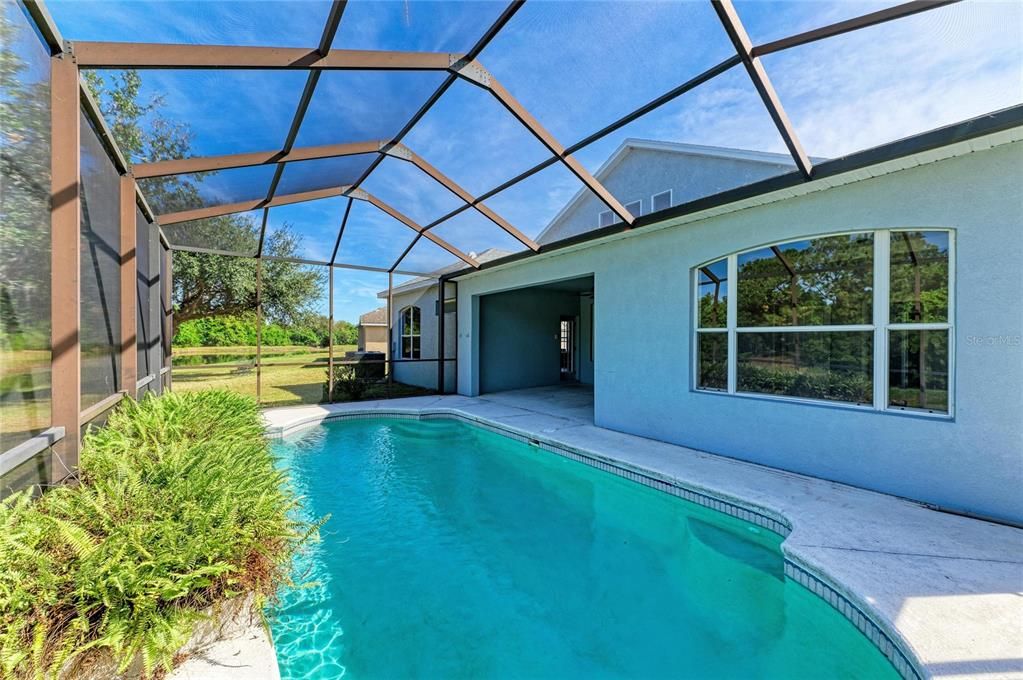 For Sale: $499,000 (4 beds, 2 baths, 2694 Square Feet)