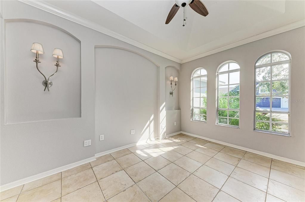 For Sale: $499,000 (4 beds, 2 baths, 2694 Square Feet)