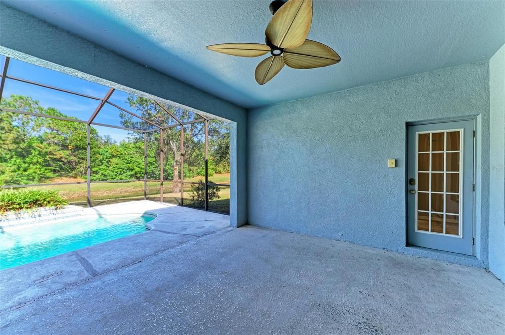 For Sale: $499,000 (4 beds, 2 baths, 2694 Square Feet)