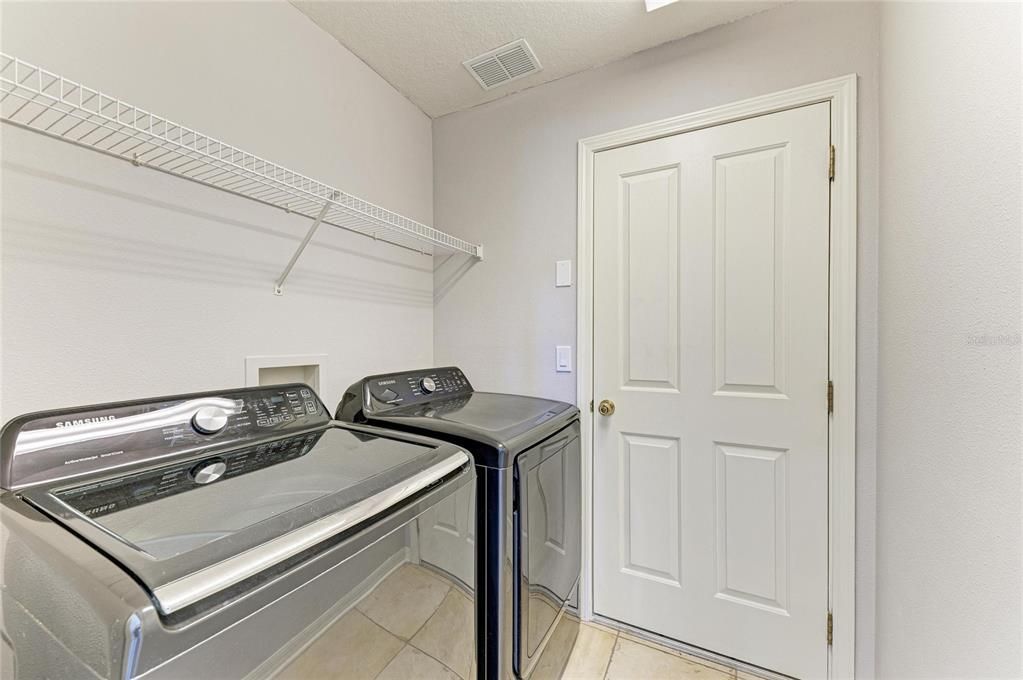 For Sale: $499,000 (4 beds, 2 baths, 2694 Square Feet)