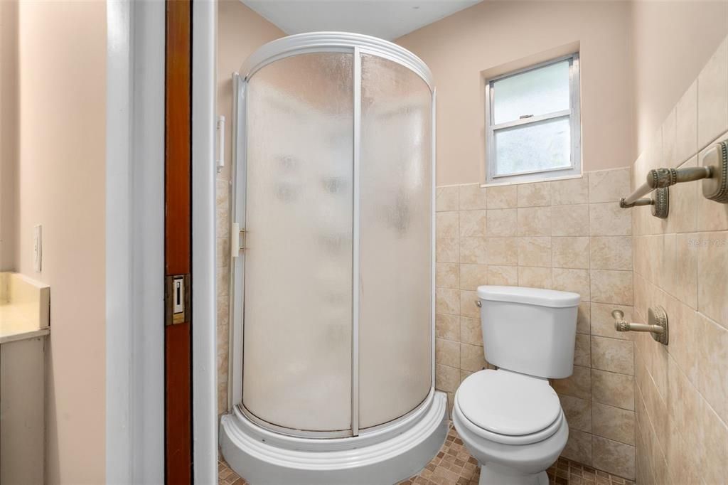 For Sale: $284,900 (3 beds, 2 baths, 1310 Square Feet)