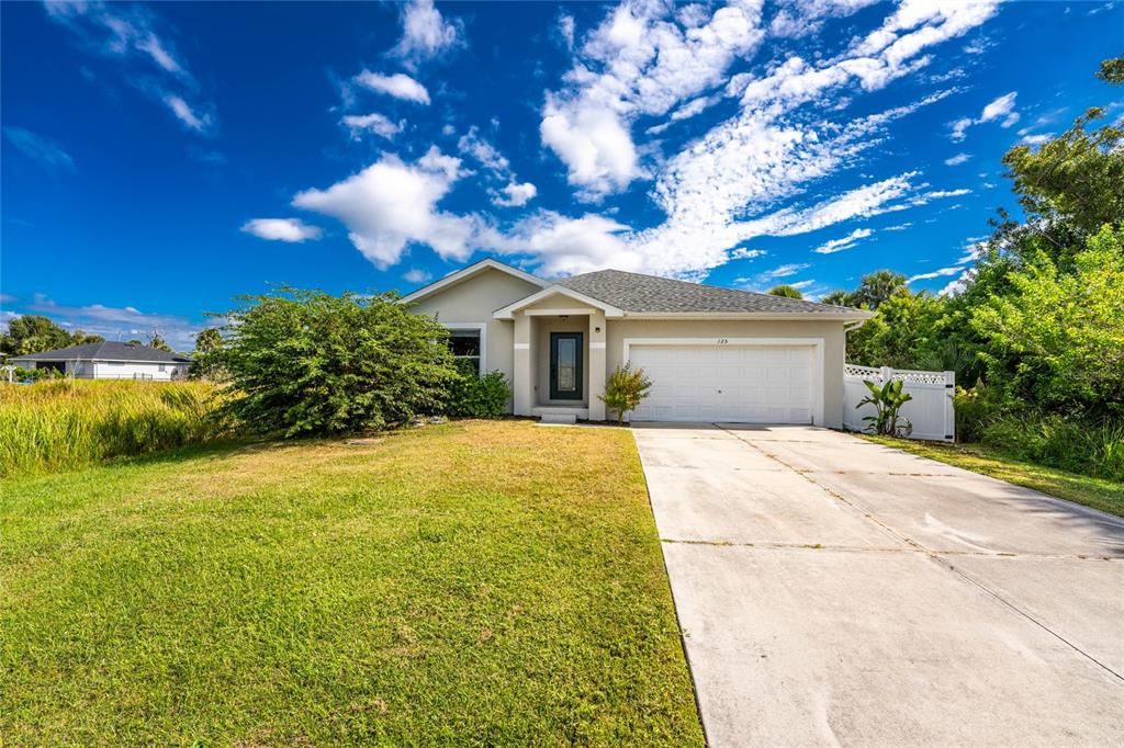 Active With Contract: $259,000 (4 beds, 2 baths, 1908 Square Feet)