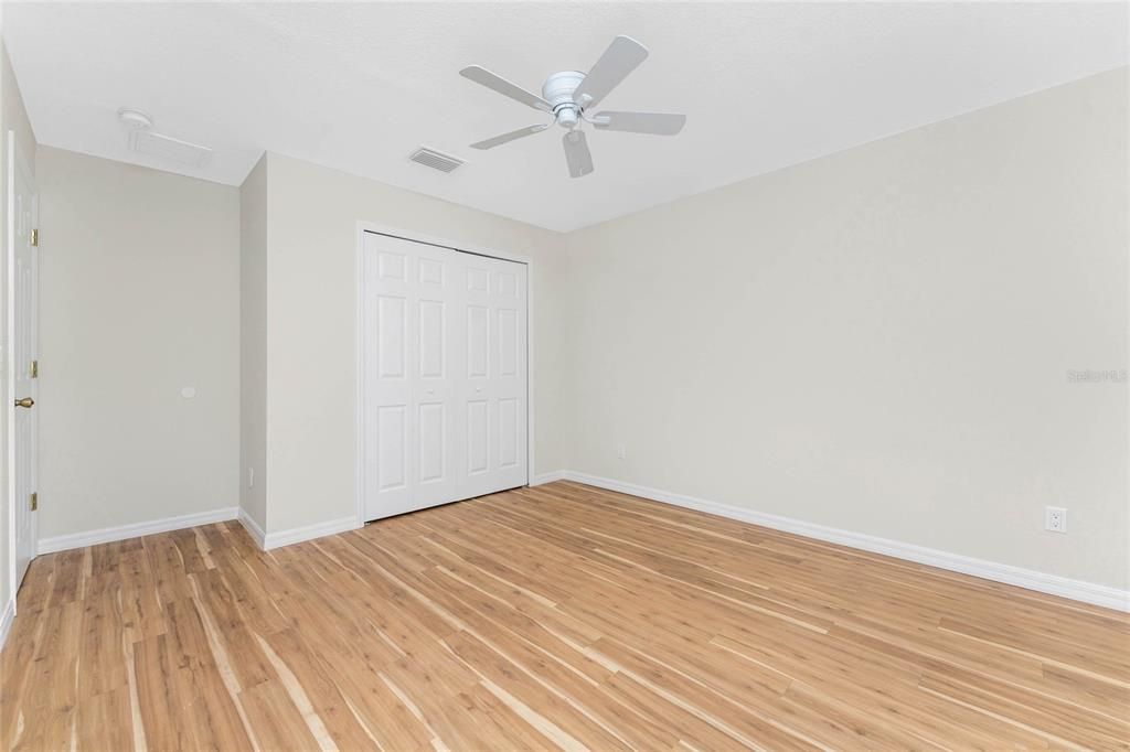 Active With Contract: $259,000 (4 beds, 2 baths, 1908 Square Feet)