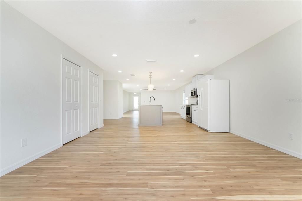 Active With Contract: $259,000 (4 beds, 2 baths, 1908 Square Feet)