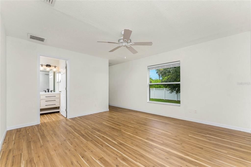 Active With Contract: $259,000 (4 beds, 2 baths, 1908 Square Feet)