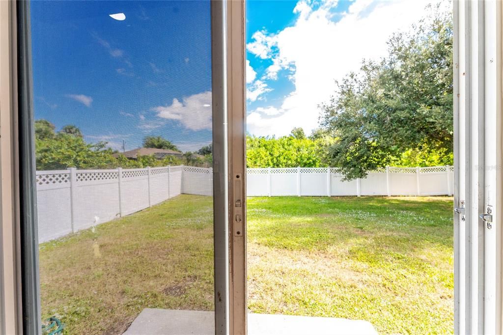 Active With Contract: $259,000 (4 beds, 2 baths, 1908 Square Feet)