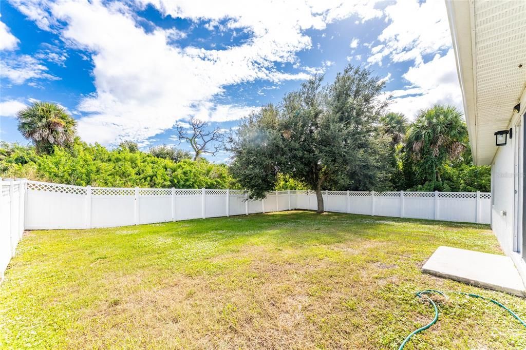 Active With Contract: $259,000 (4 beds, 2 baths, 1908 Square Feet)