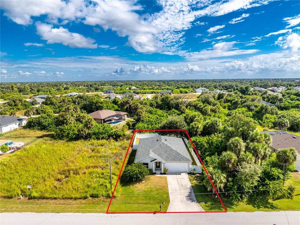 Active With Contract: $259,000 (4 beds, 2 baths, 1908 Square Feet)