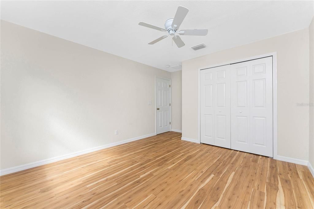Active With Contract: $259,000 (4 beds, 2 baths, 1908 Square Feet)