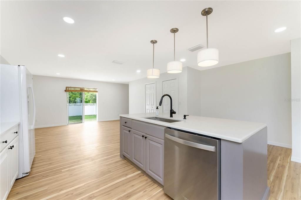 Active With Contract: $259,000 (4 beds, 2 baths, 1908 Square Feet)