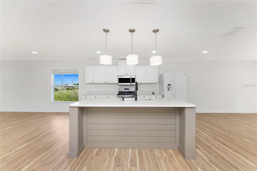 Active With Contract: $259,000 (4 beds, 2 baths, 1908 Square Feet)