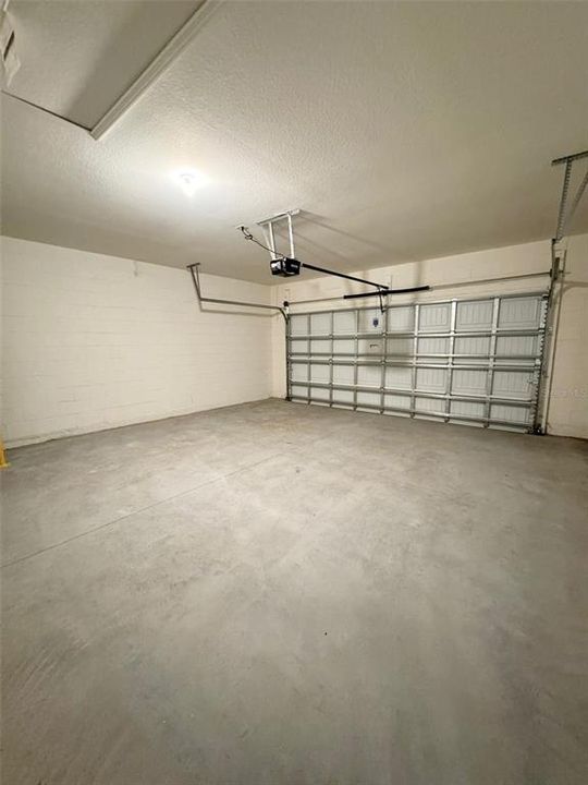 For Rent: $2,600 (4 beds, 2 baths, 1830 Square Feet)