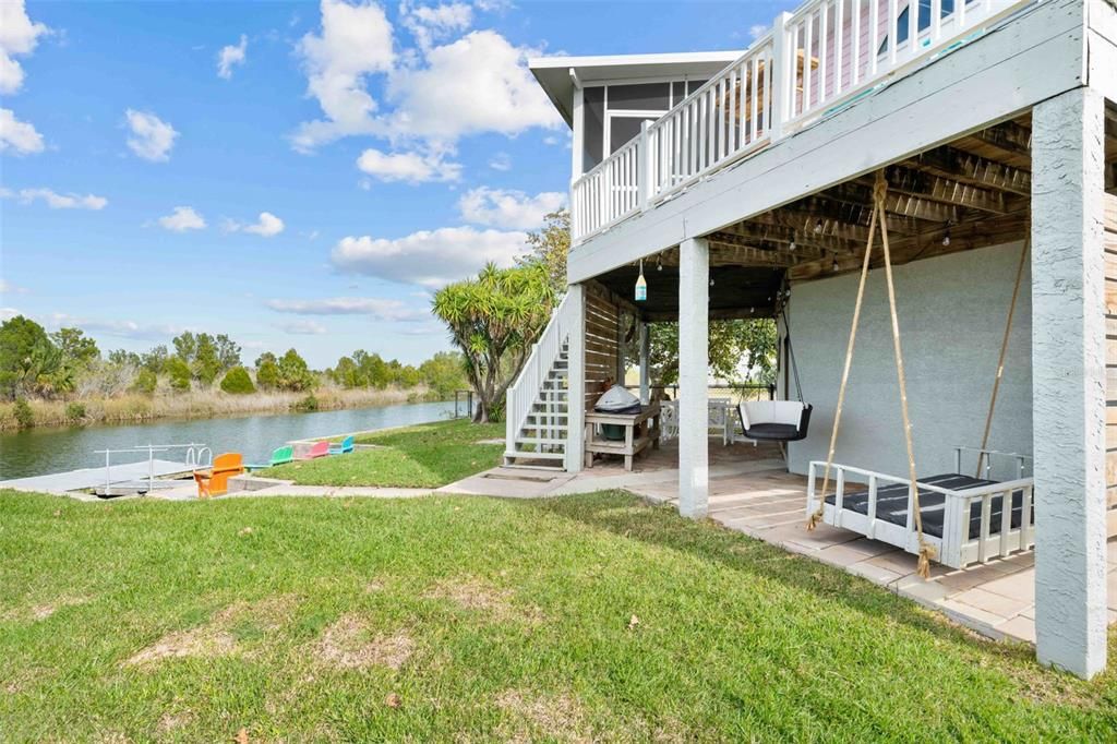 For Sale: $535,000 (2 beds, 2 baths, 1392 Square Feet)