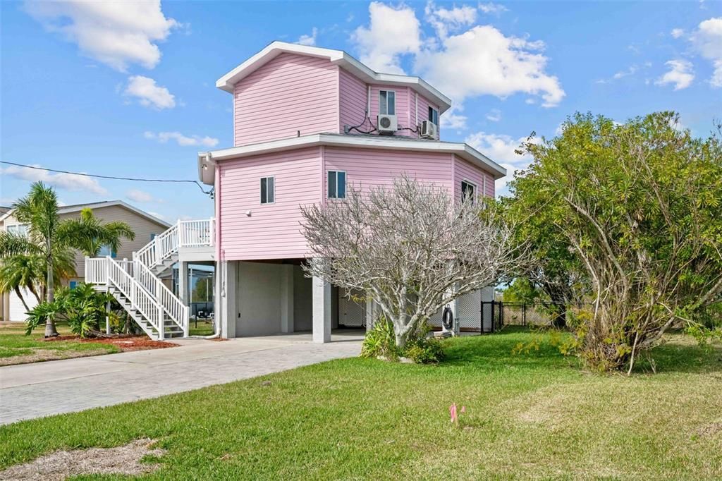 For Sale: $535,000 (2 beds, 2 baths, 1392 Square Feet)