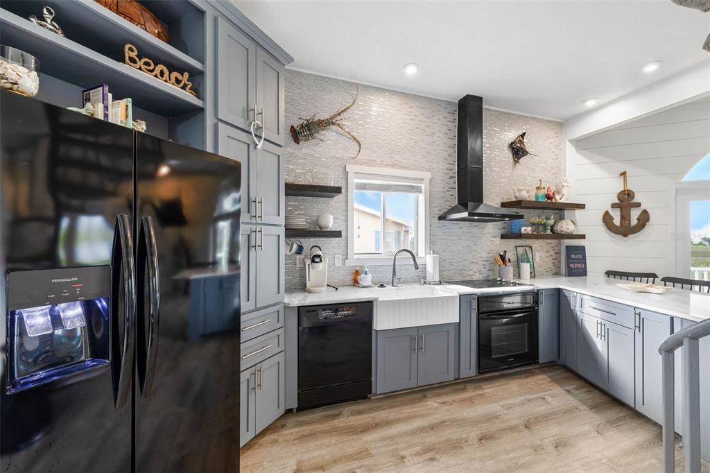 For Sale: $535,000 (2 beds, 2 baths, 1392 Square Feet)