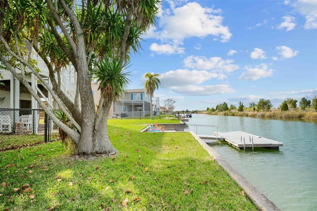 For Sale: $535,000 (2 beds, 2 baths, 1392 Square Feet)