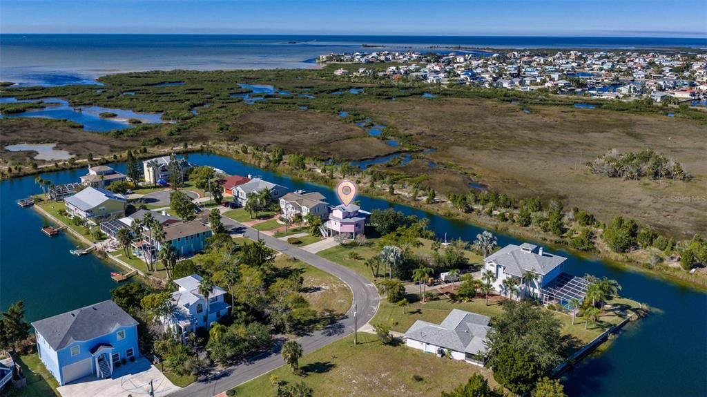 For Sale: $535,000 (2 beds, 2 baths, 1392 Square Feet)