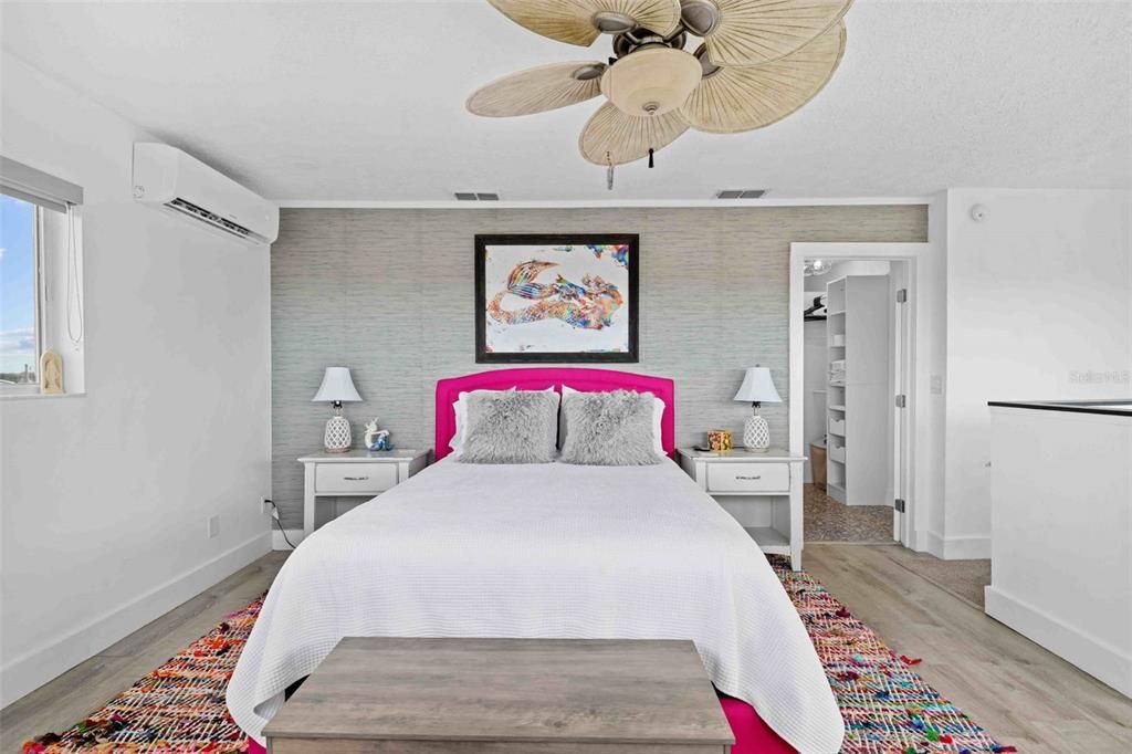 For Sale: $535,000 (2 beds, 2 baths, 1392 Square Feet)