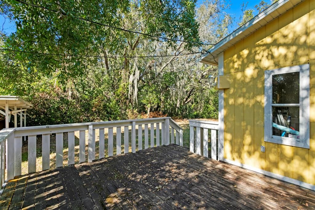 For Rent: $2,400 (3 beds, 2 baths, 1865 Square Feet)