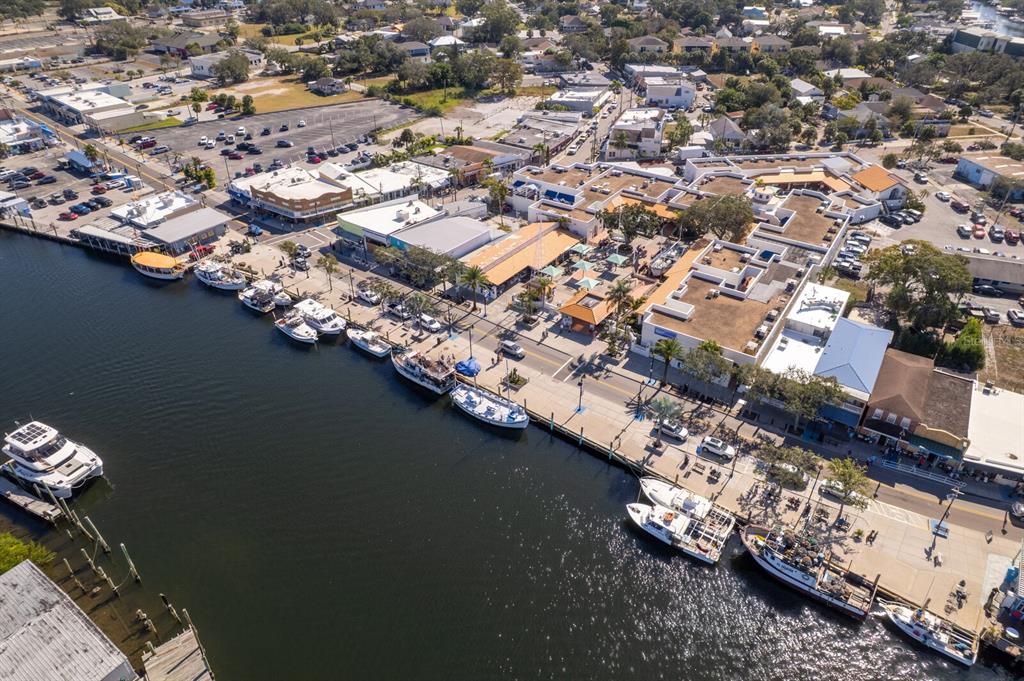 For Rent: $2,400 (3 beds, 2 baths, 1865 Square Feet)