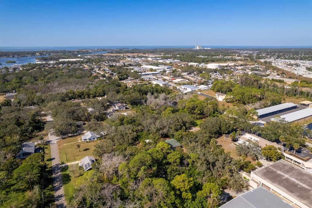 For Rent: $2,400 (3 beds, 2 baths, 1865 Square Feet)