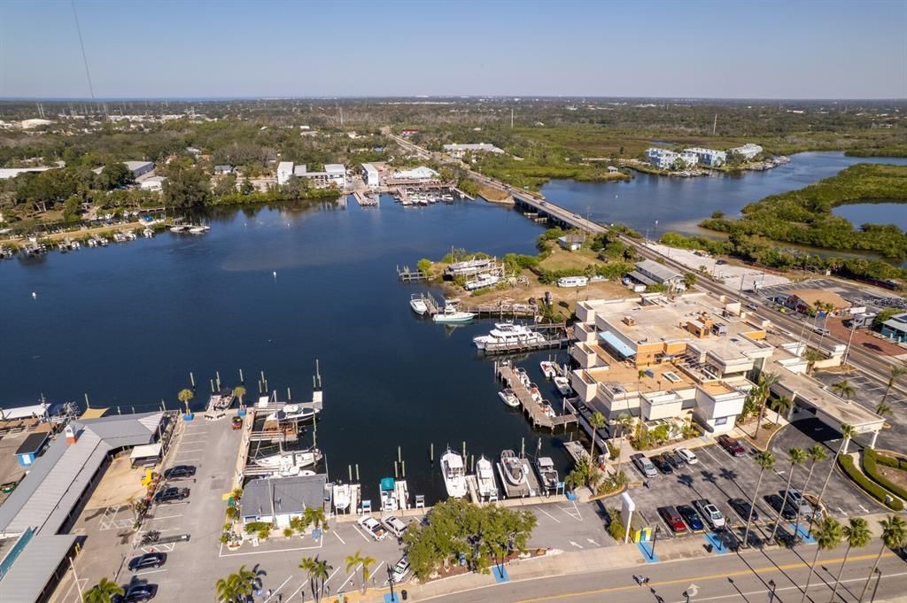 For Rent: $2,400 (3 beds, 2 baths, 1865 Square Feet)