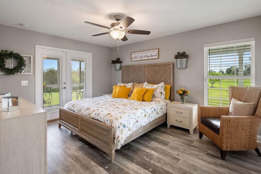 For Sale: $885,000 (3 beds, 2 baths, 1400 Square Feet)