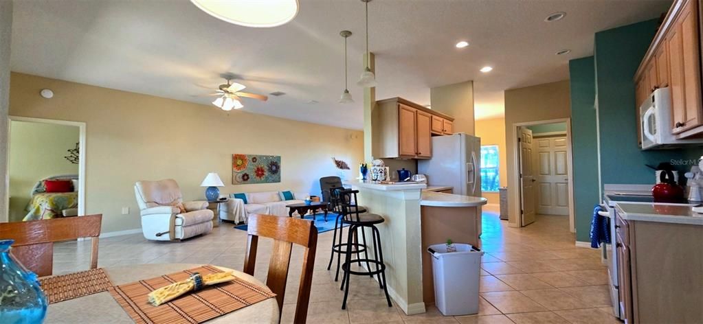 En Renta: $2,500 (3 camas, 2 baños, 1924 Pies cuadrados)