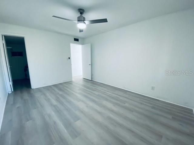 出租: $1,300 (1 贝兹, 1 浴室, 600 平方英尺)