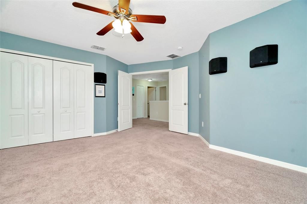 For Sale: $479,000 (4 beds, 2 baths, 2441 Square Feet)