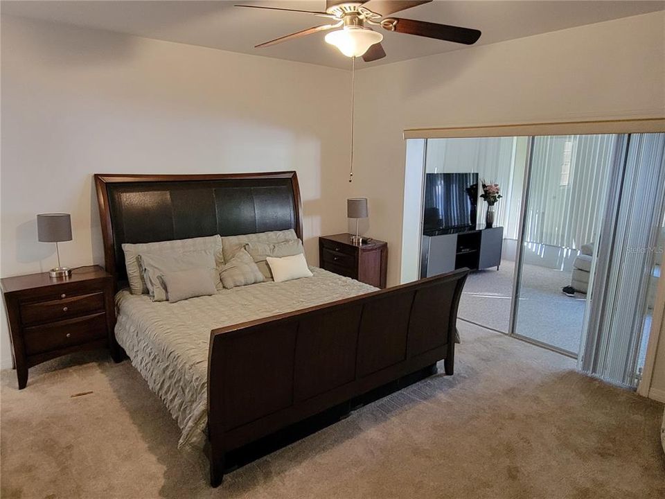 For Rent: $2,475 (3 beds, 2 baths, 2276 Square Feet)