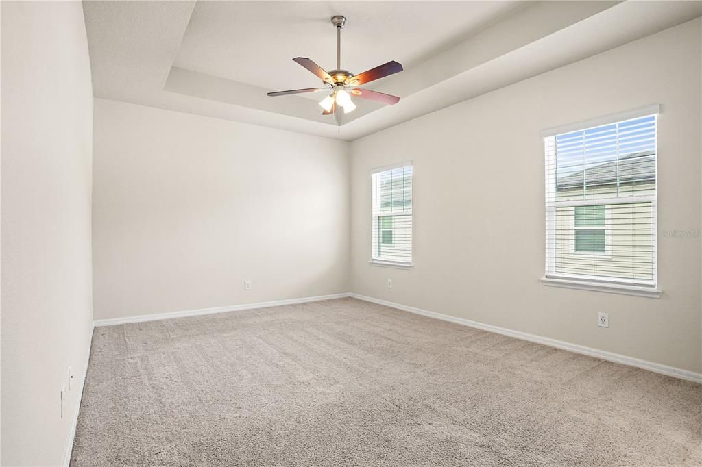 На продажу: $339,900 (3 спален, 2 ванн, 1779 Квадратных фут)