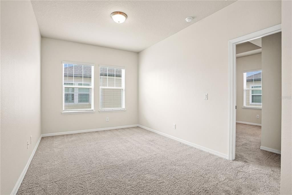 На продажу: $339,900 (3 спален, 2 ванн, 1779 Квадратных фут)