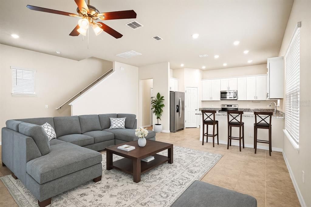 На продажу: $339,900 (3 спален, 2 ванн, 1779 Квадратных фут)