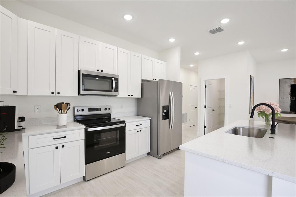 Active With Contract: $397,500 (5 beds, 3 baths, 2200 Square Feet)