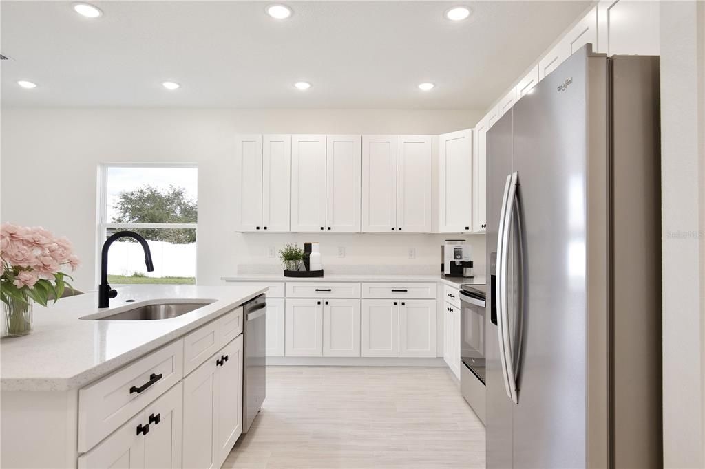 Active With Contract: $397,500 (5 beds, 3 baths, 2200 Square Feet)