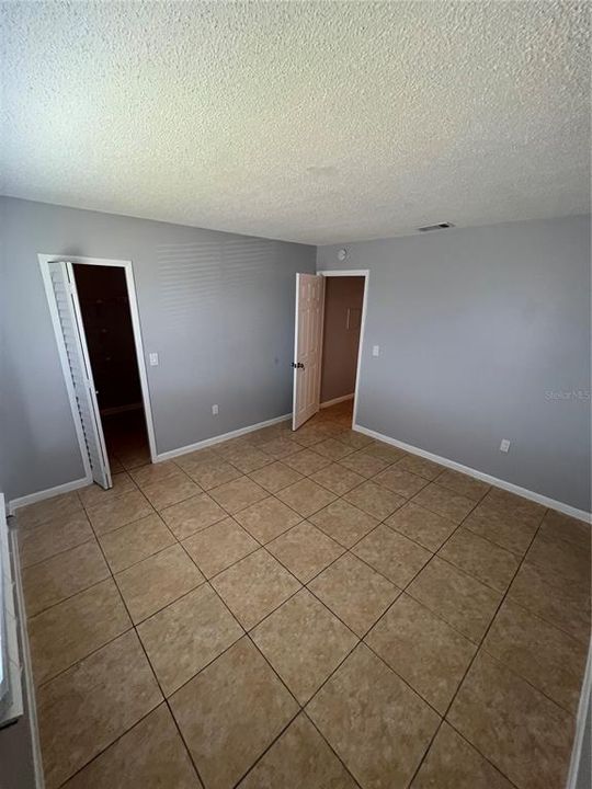 For Rent: $1,600 (2 beds, 2 baths, 1073 Square Feet)