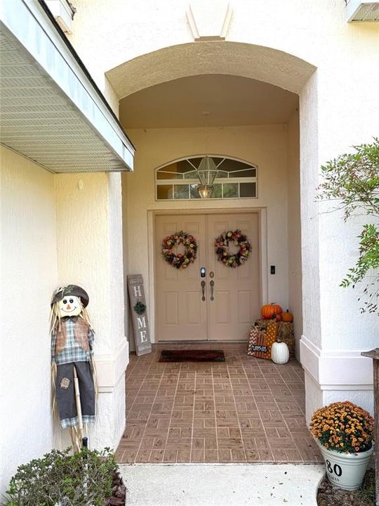 For Sale: $489,500 (4 beds, 3 baths, 2490 Square Feet)