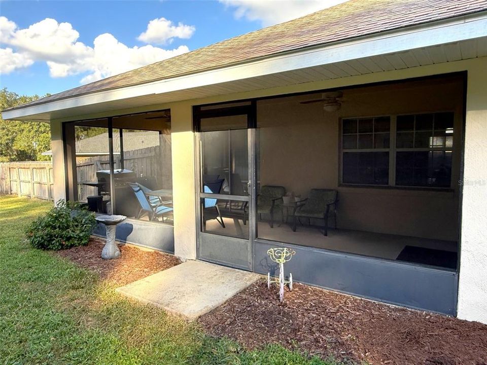 For Sale: $489,500 (4 beds, 3 baths, 2490 Square Feet)