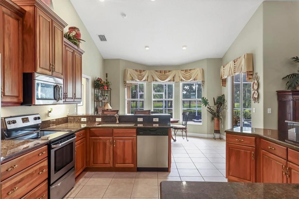 En Venta: $899,900 (3 camas, 2 baños, 2957 Pies cuadrados)