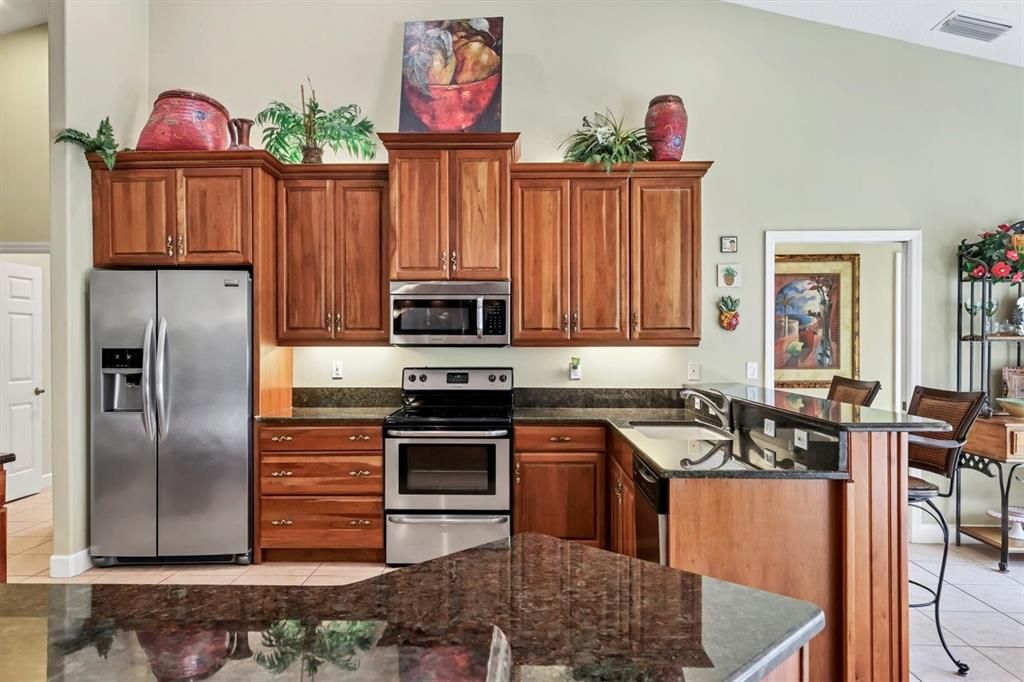 En Venta: $899,900 (3 camas, 2 baños, 2957 Pies cuadrados)